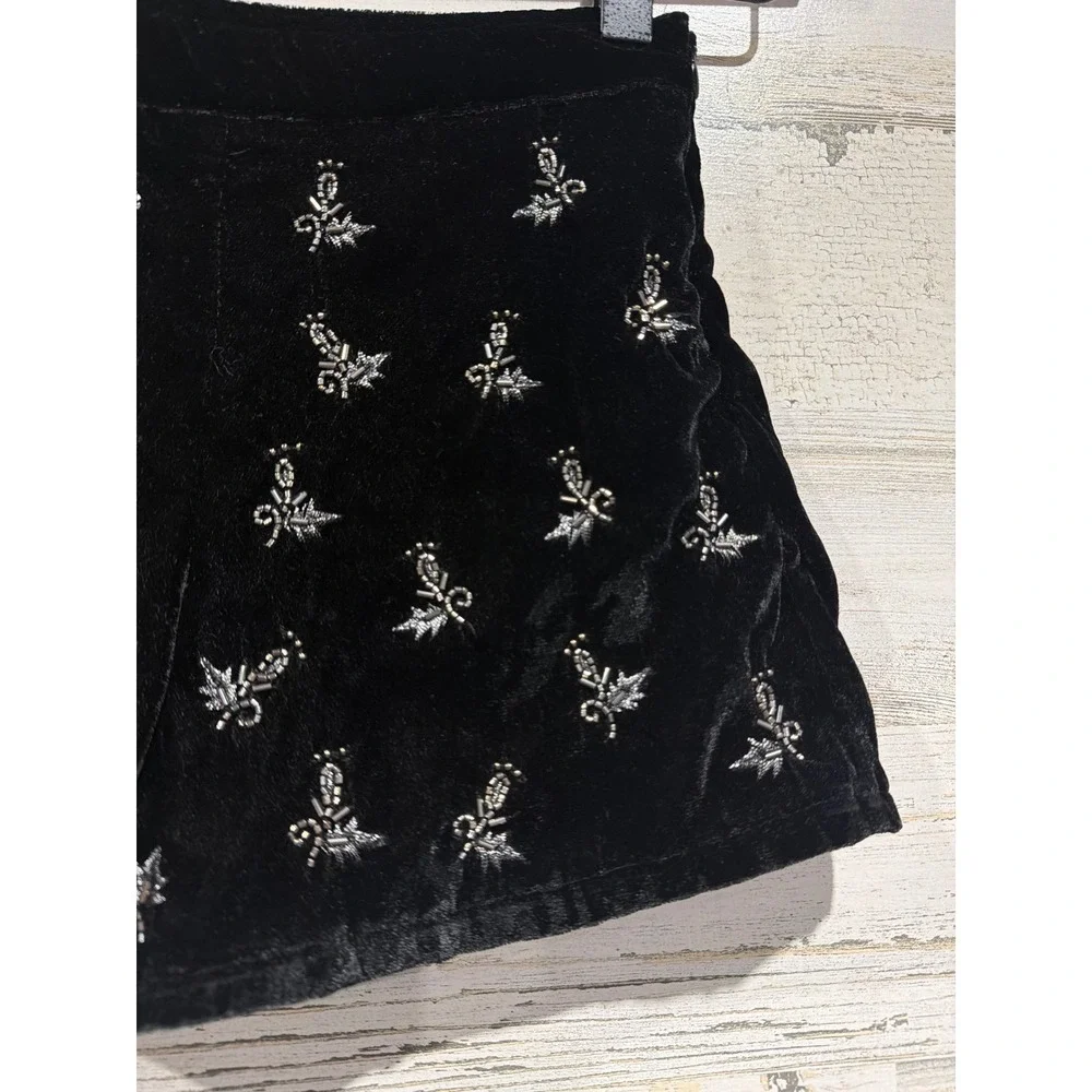 Zara Velvet Shorts Girls 6 Black Silver Beaded Embroidered Coquette EUC